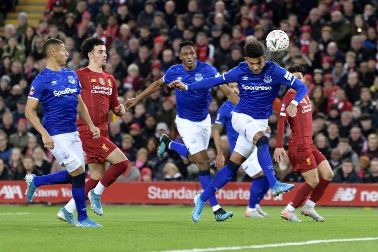 舒波莫廷：相信拜仁会赢德甲&很可能赢欧冠，欢