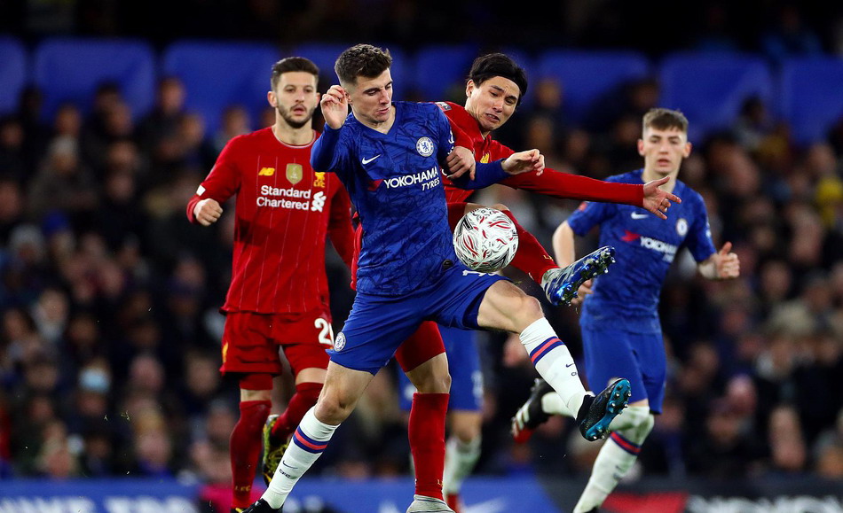 旭旭宝宝聊蓝战非被封事件，直言支持上面决定，一直在等一个机会