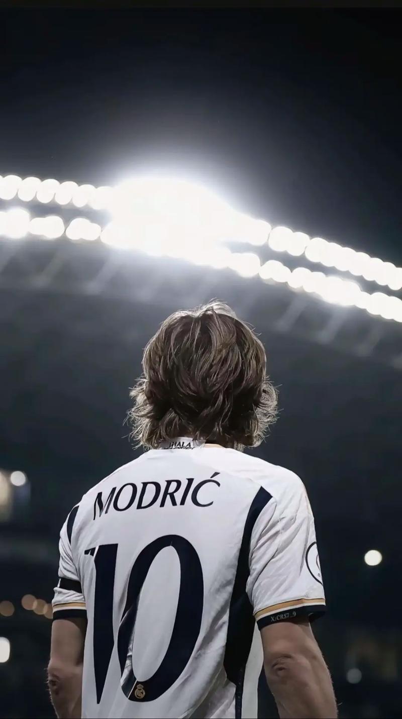 国乒击败法国队，王曼昱战胜帕瓦德，孙颖莎和王楚钦混双取胜